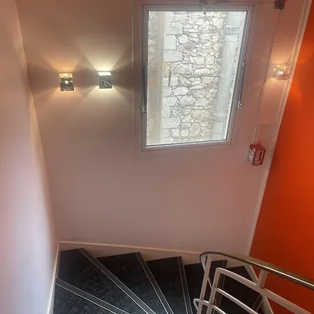 Hotell Anna Livia 3*