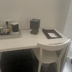 安娜里维阿酒店