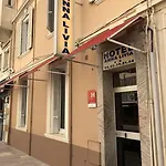 安娜里维阿酒店 3*